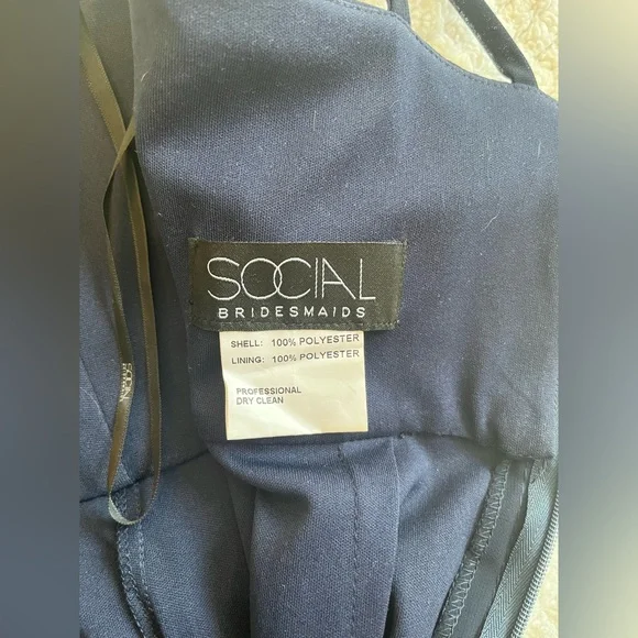 PROM DRESS - Picture 6 of 6